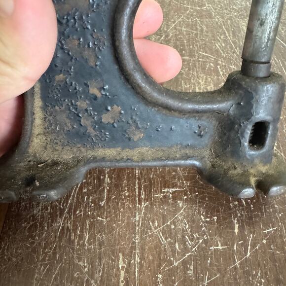 REX 27 Hand Operated Rivet Press ANTIQUE Pat Pend October 9 1900 Cast Iron - Picture 5 of 12